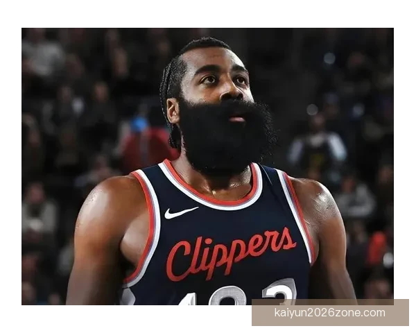 詹姆斯再现哈登三分尴尬 十投全失创NBA新纪录